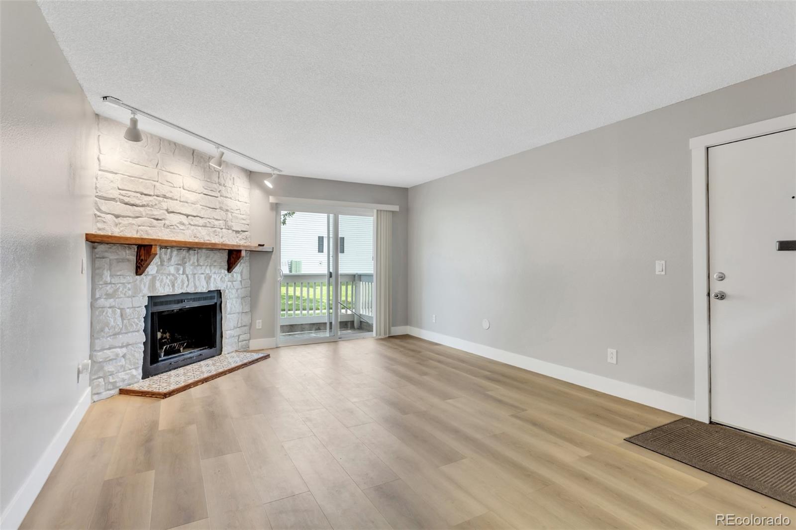 MLS Image #5 for 14453 e jewell avenue 104,aurora, Colorado