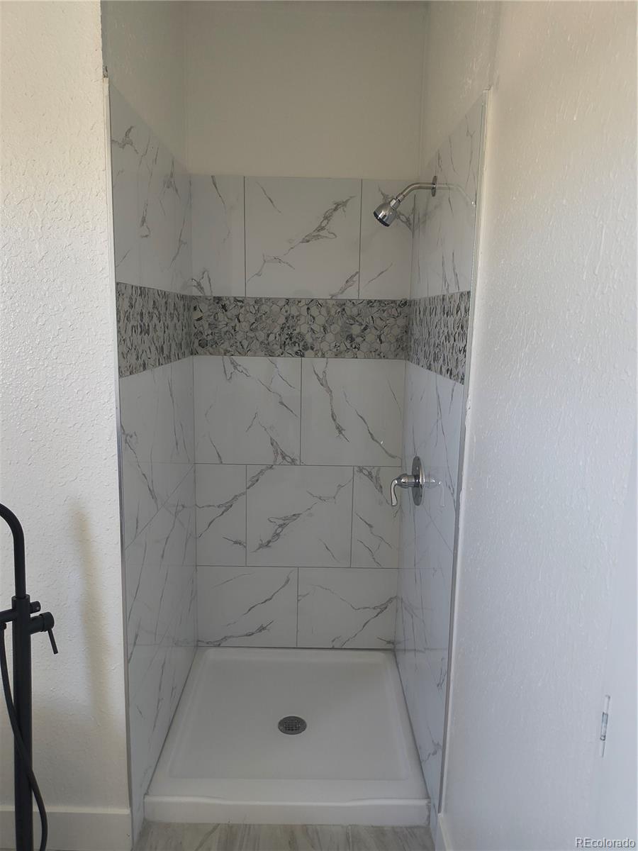 MLS Image #11 for 15544  county road 18 ,fort lupton, Colorado