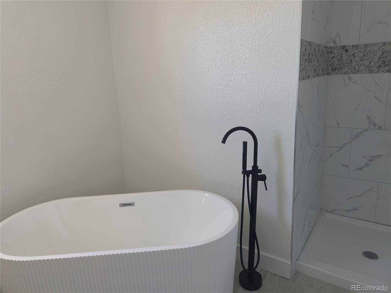 MLS Image #12 for 15544  county road 18 ,fort lupton, Colorado