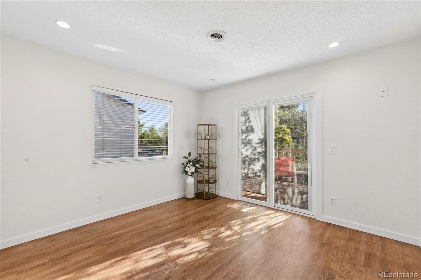 MLS Image #10 for 993 s oakland court,aurora, Colorado