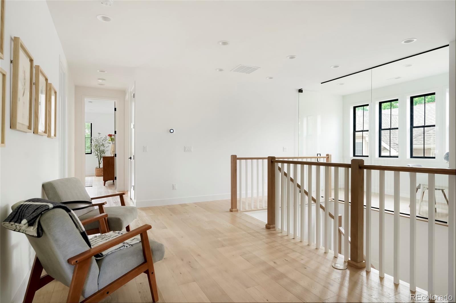 MLS Image #21 for 151 s humboldt street,denver, Colorado