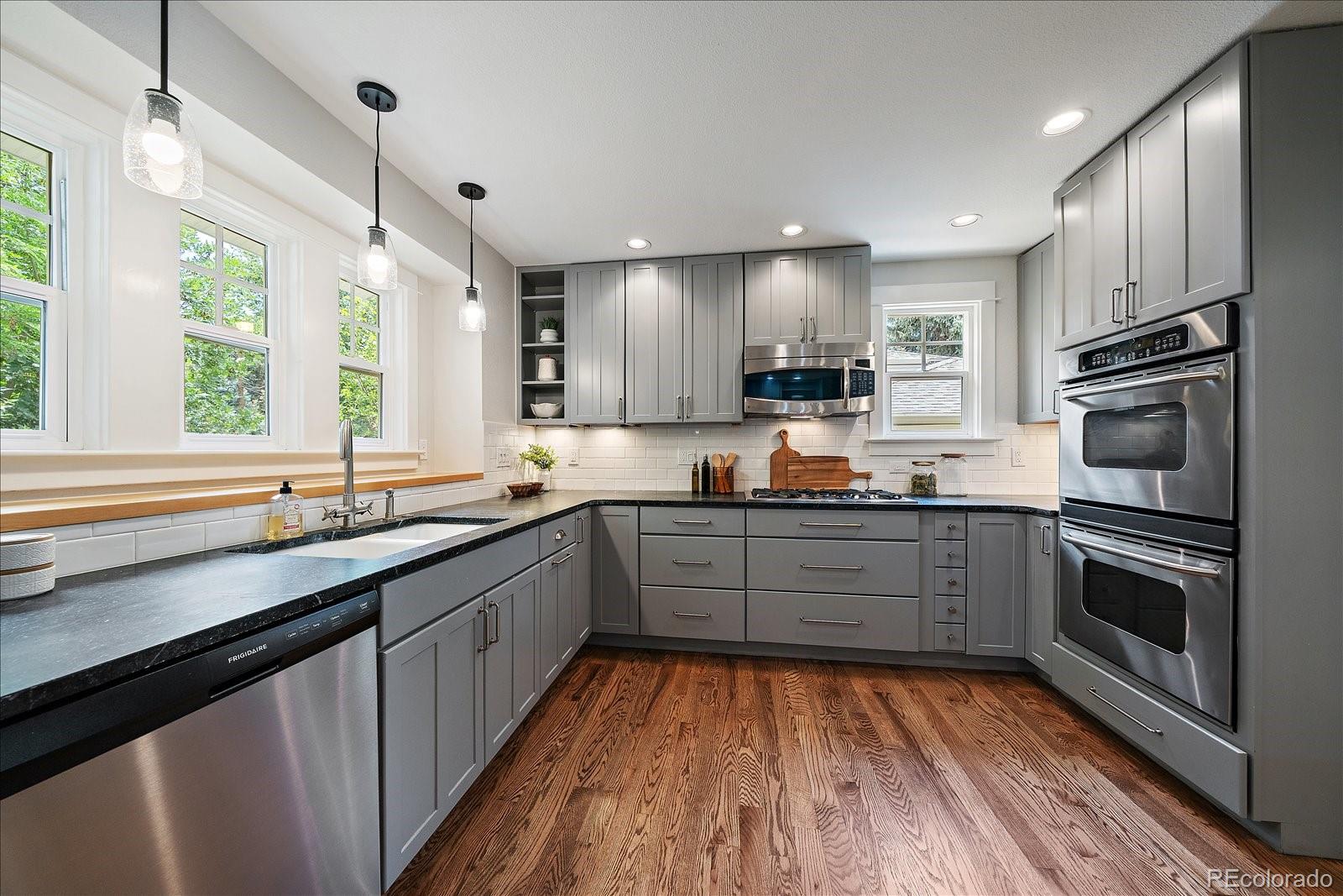 MLS Image #4 for 1070 e bates parkway,englewood, Colorado