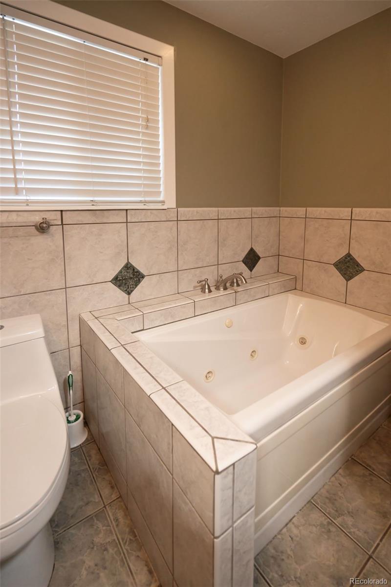 MLS Image #19 for 17959 e oxford place,aurora, Colorado