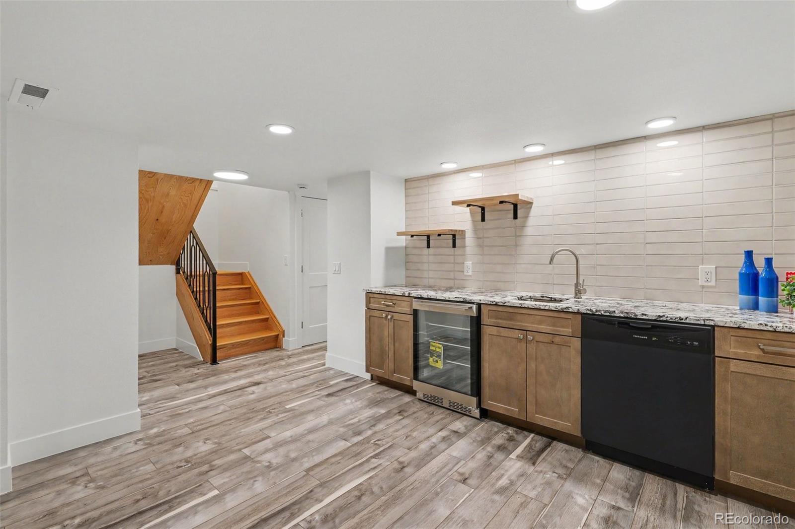 MLS Image #15 for 2746 n milwaukee street,denver, Colorado