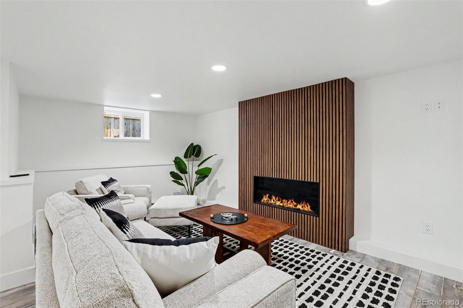 MLS Image #16 for 2746 n milwaukee street,denver, Colorado