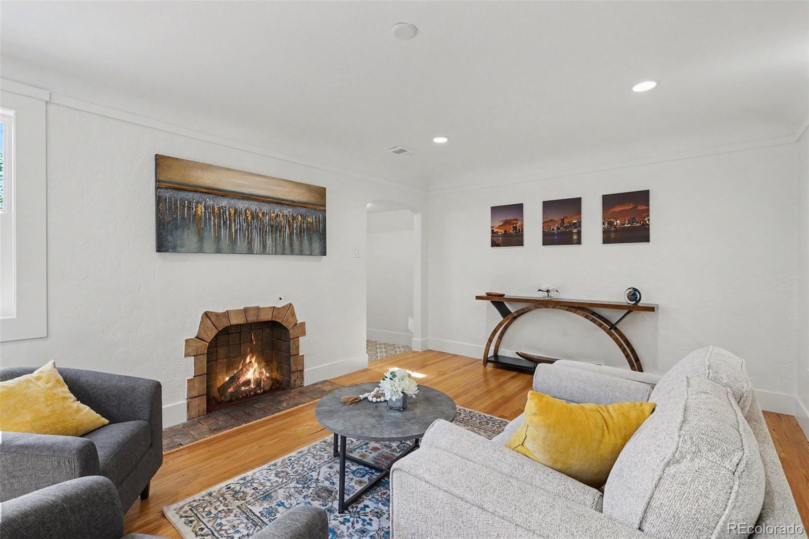 MLS Image #6 for 2746 n milwaukee street,denver, Colorado