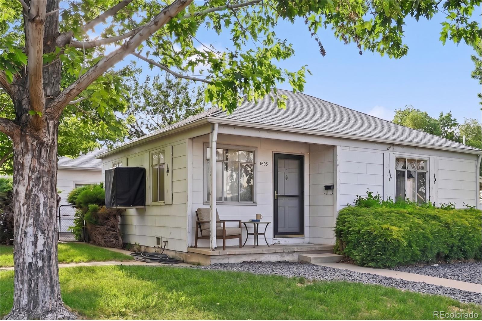MLS Image #9 for 1695 s wyandot street,denver, Colorado