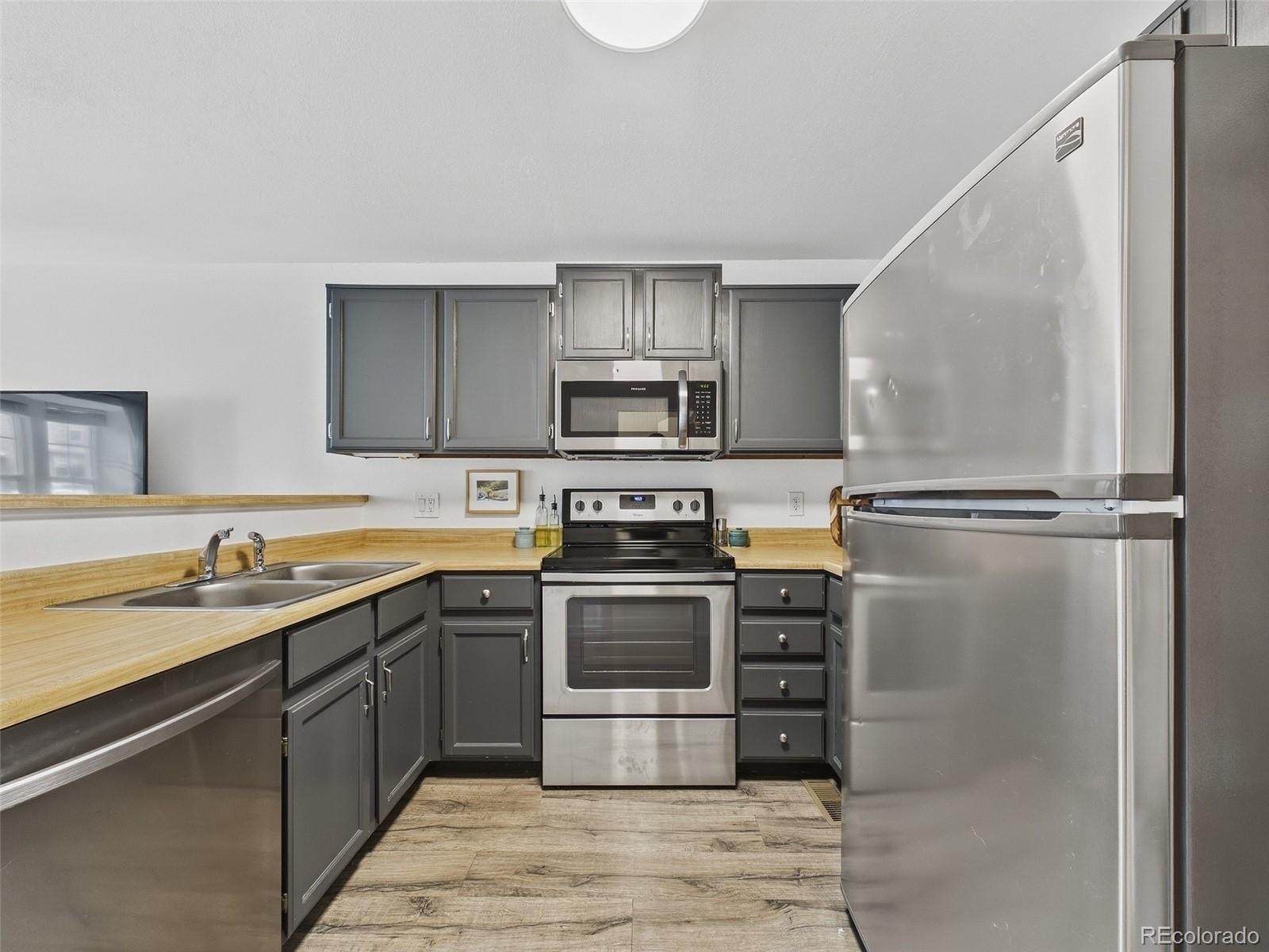 MLS Image #13 for 3062 w 107th place,westminster, Colorado