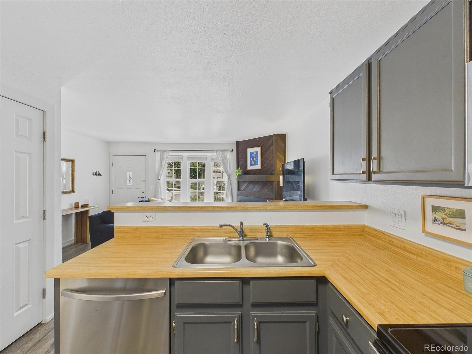 MLS Image #5 for 3062 w 107th place,westminster, Colorado