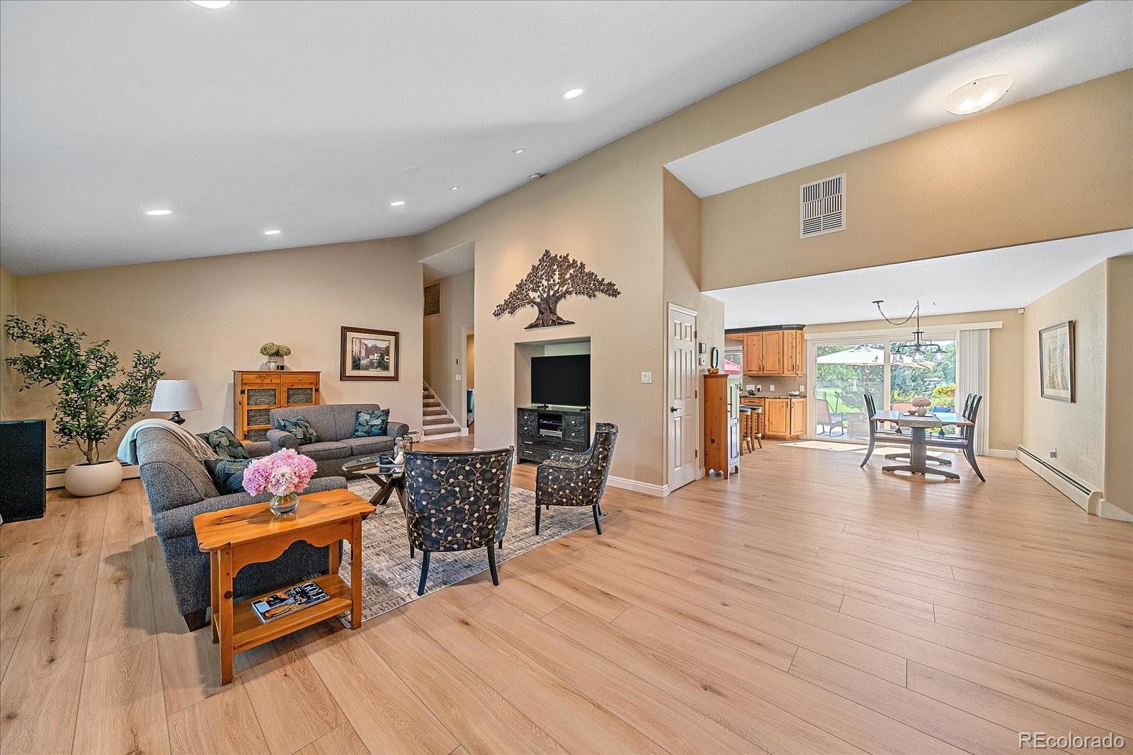 MLS Image #2 for 930  reed court,lakewood, Colorado