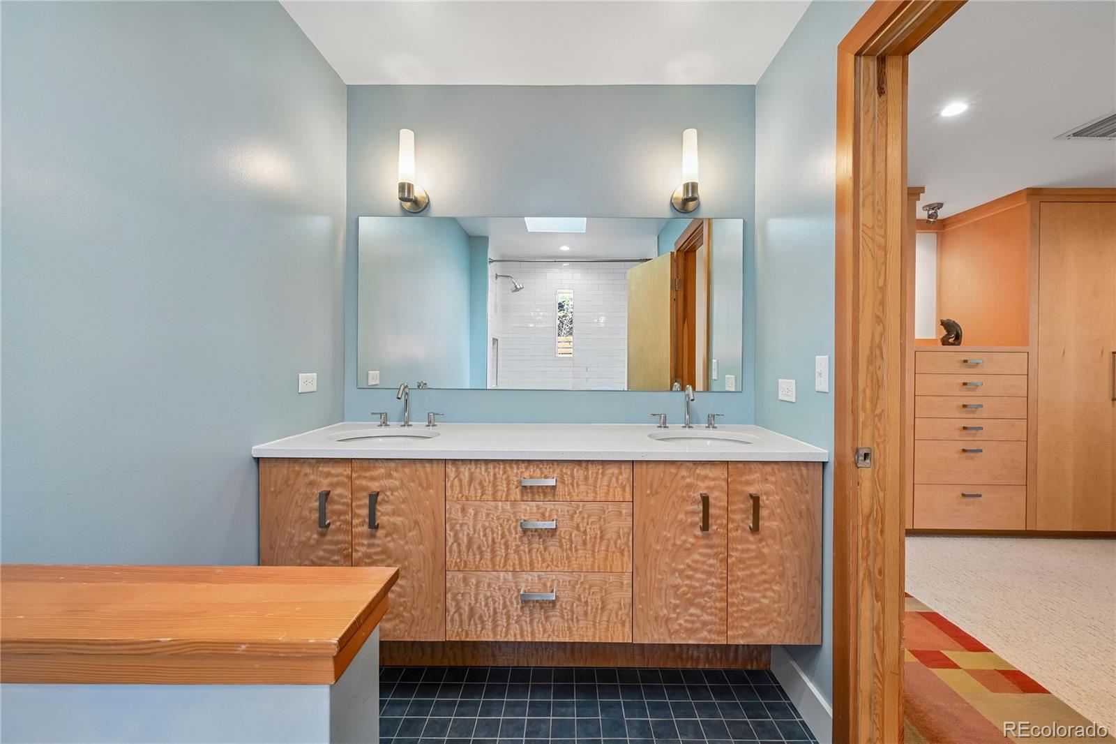 MLS Image #14 for 2816 s york street,denver, Colorado