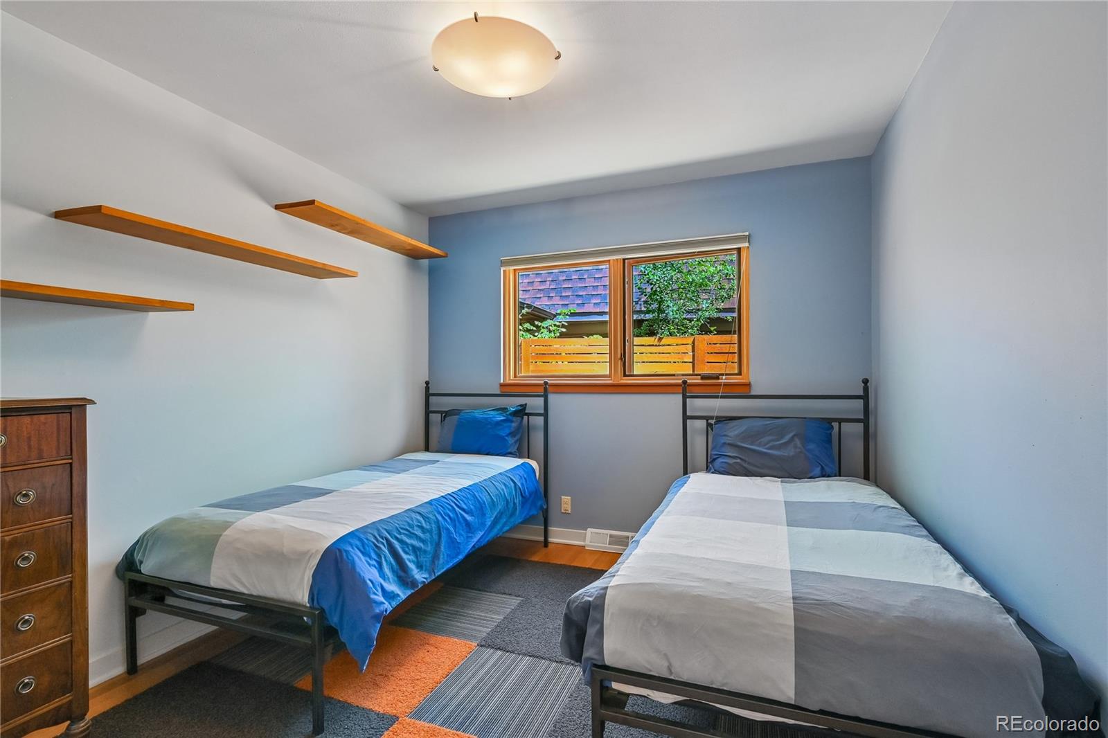 MLS Image #17 for 2816 s york street,denver, Colorado