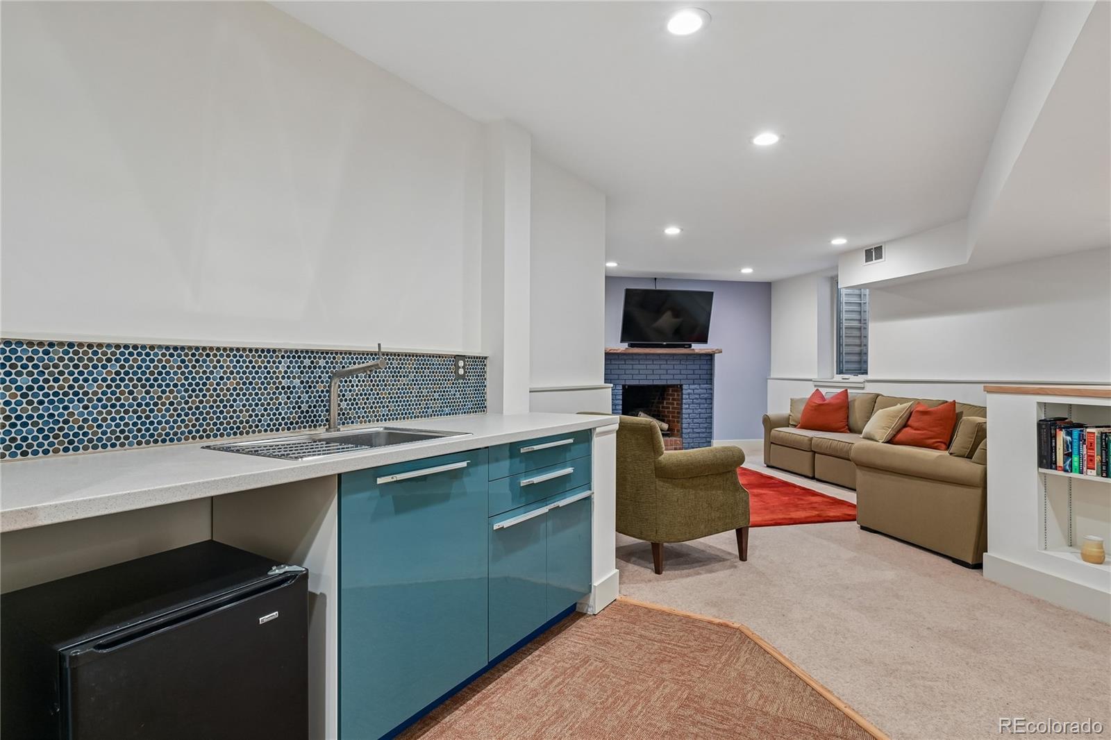 MLS Image #21 for 2816 s york street,denver, Colorado