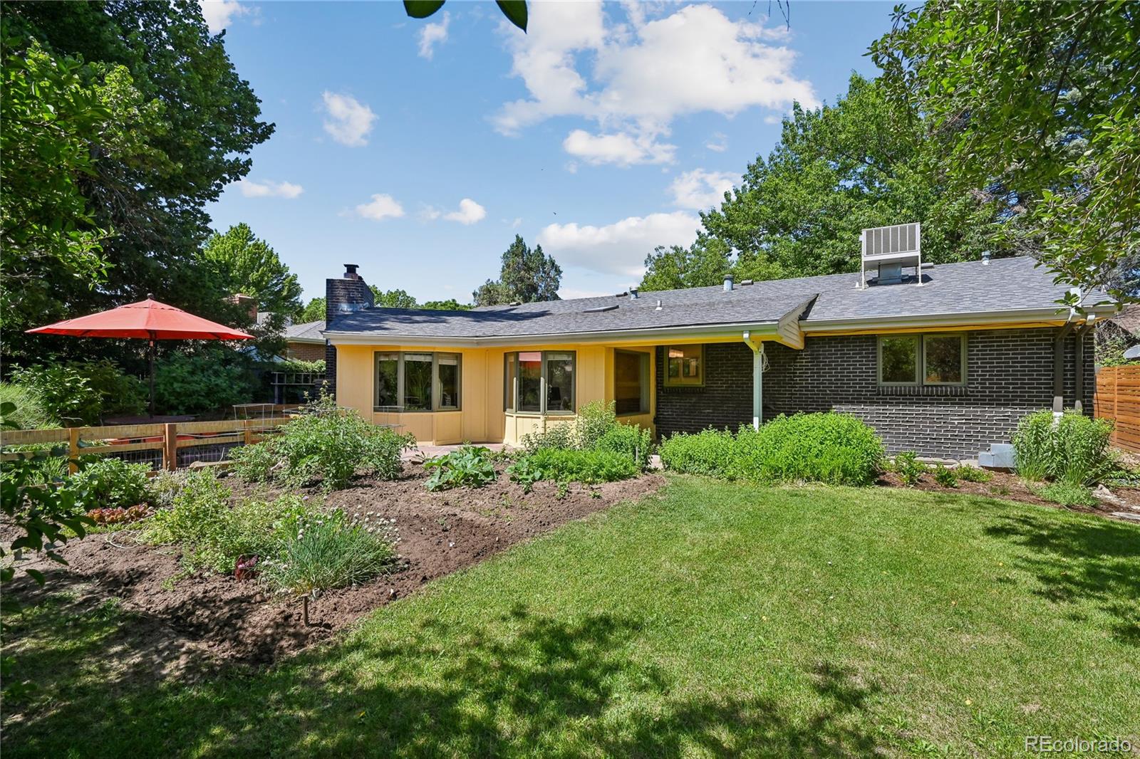 MLS Image #29 for 2816 s york street,denver, Colorado
