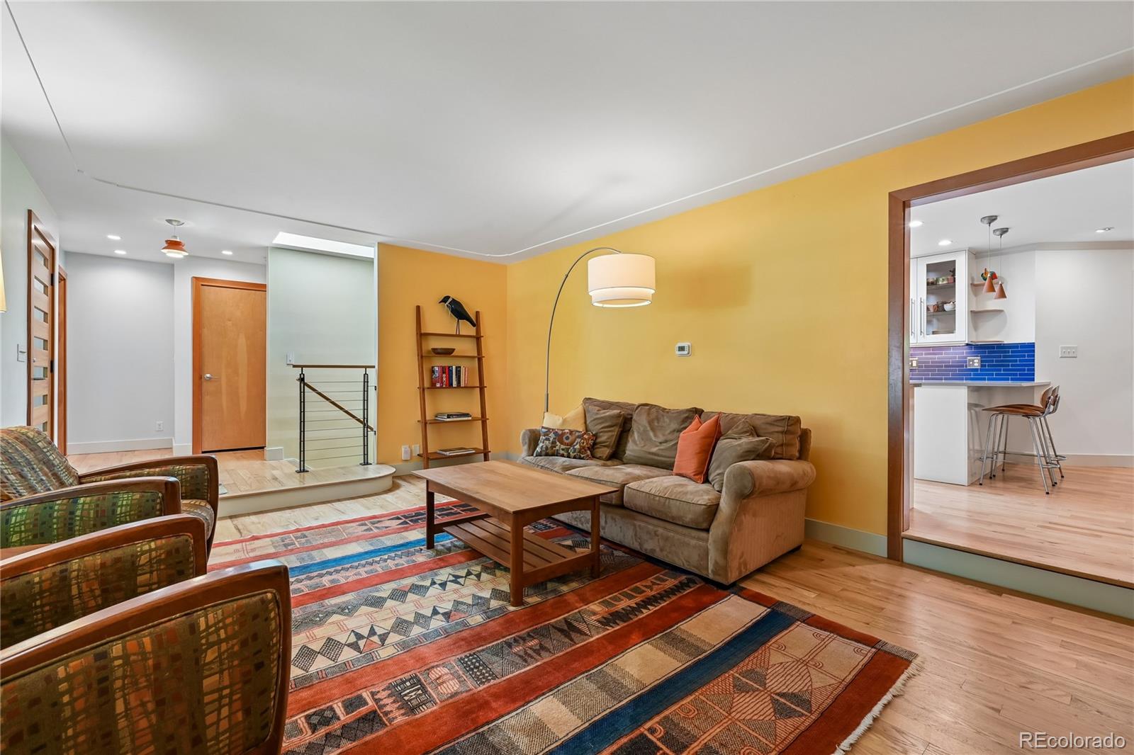 MLS Image #3 for 2816 s york street,denver, Colorado