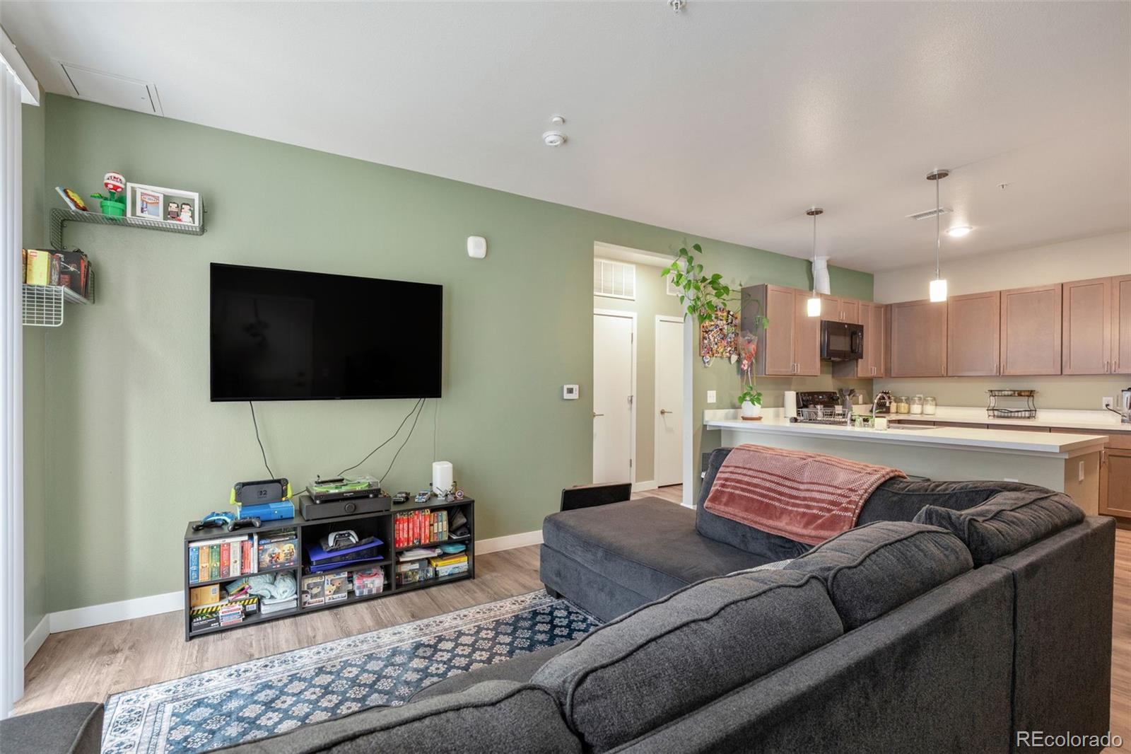 MLS Image #3 for 8475 e 36th avenue 109,denver, Colorado