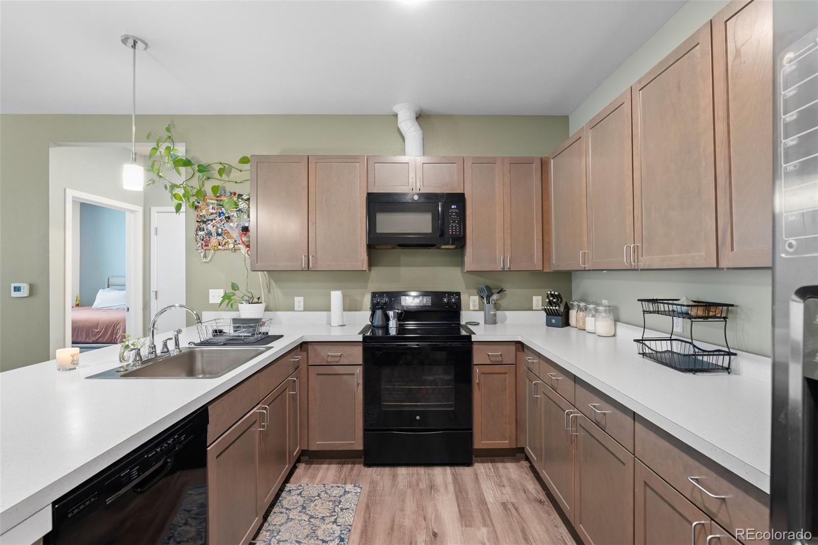 MLS Image #7 for 8475 e 36th avenue 109,denver, Colorado