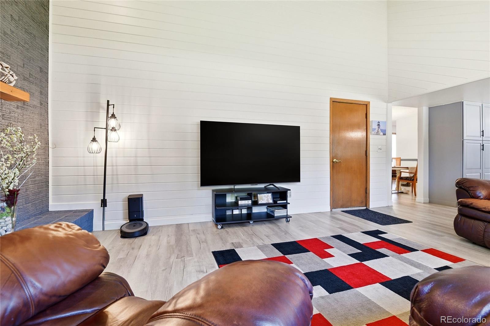 MLS Image #18 for 11039 e colorado drive,aurora, Colorado
