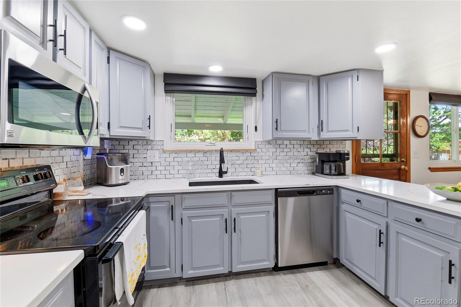 MLS Image #2 for 11039 e colorado drive,aurora, Colorado