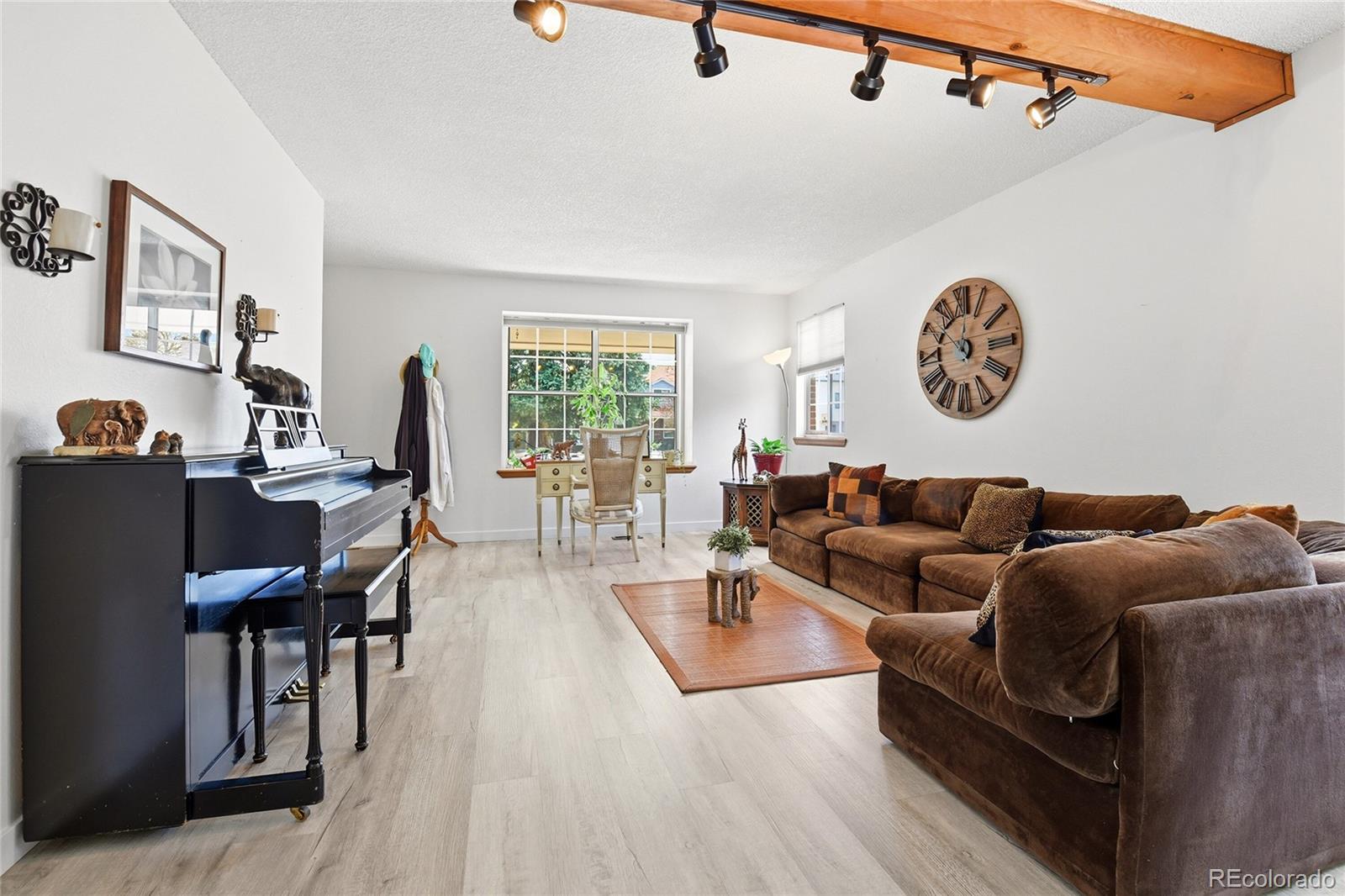 MLS Image #9 for 11039 e colorado drive,aurora, Colorado