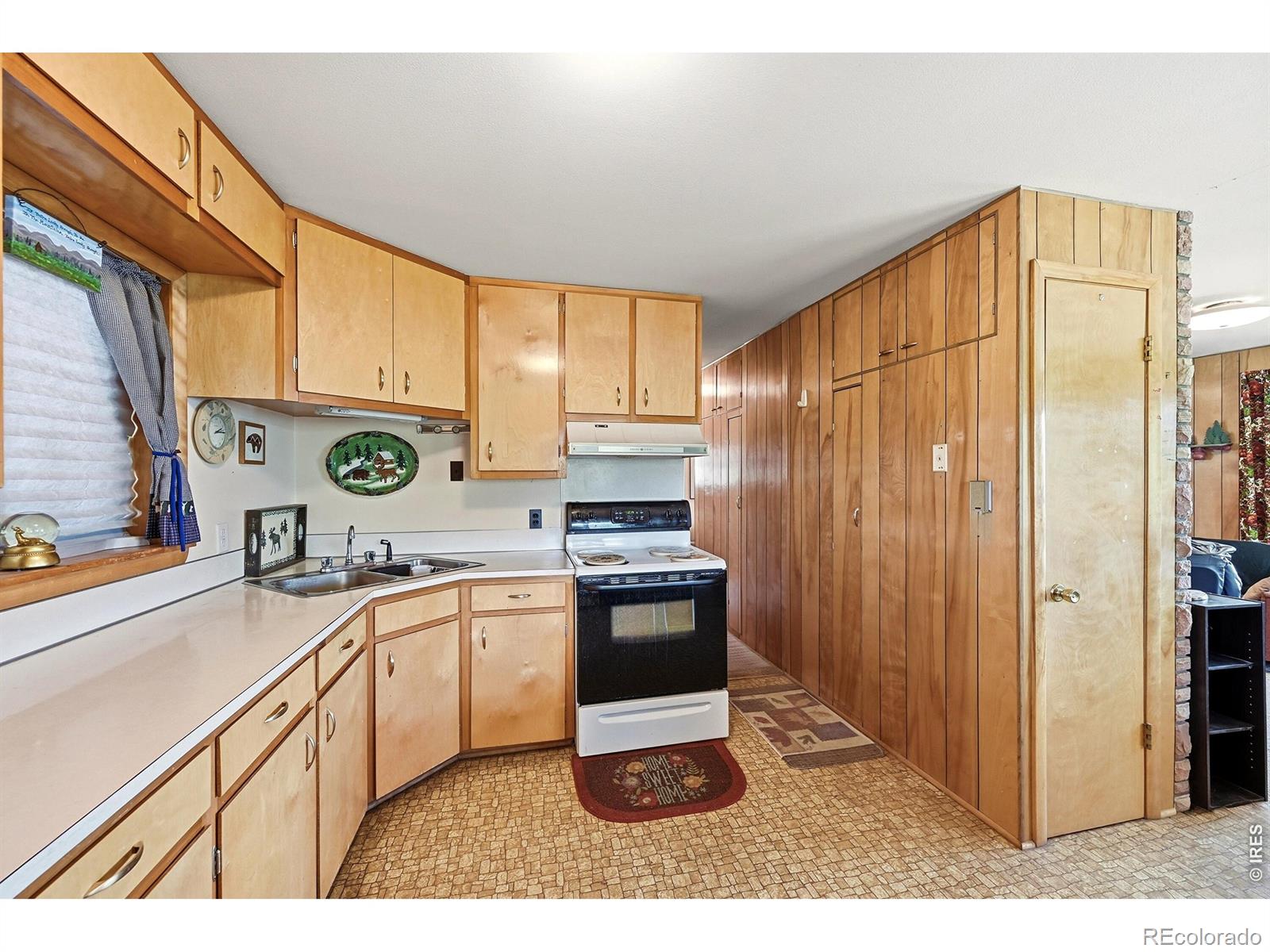 MLS Image #18 for 832  hiawatha highway,red feather lakes, Colorado