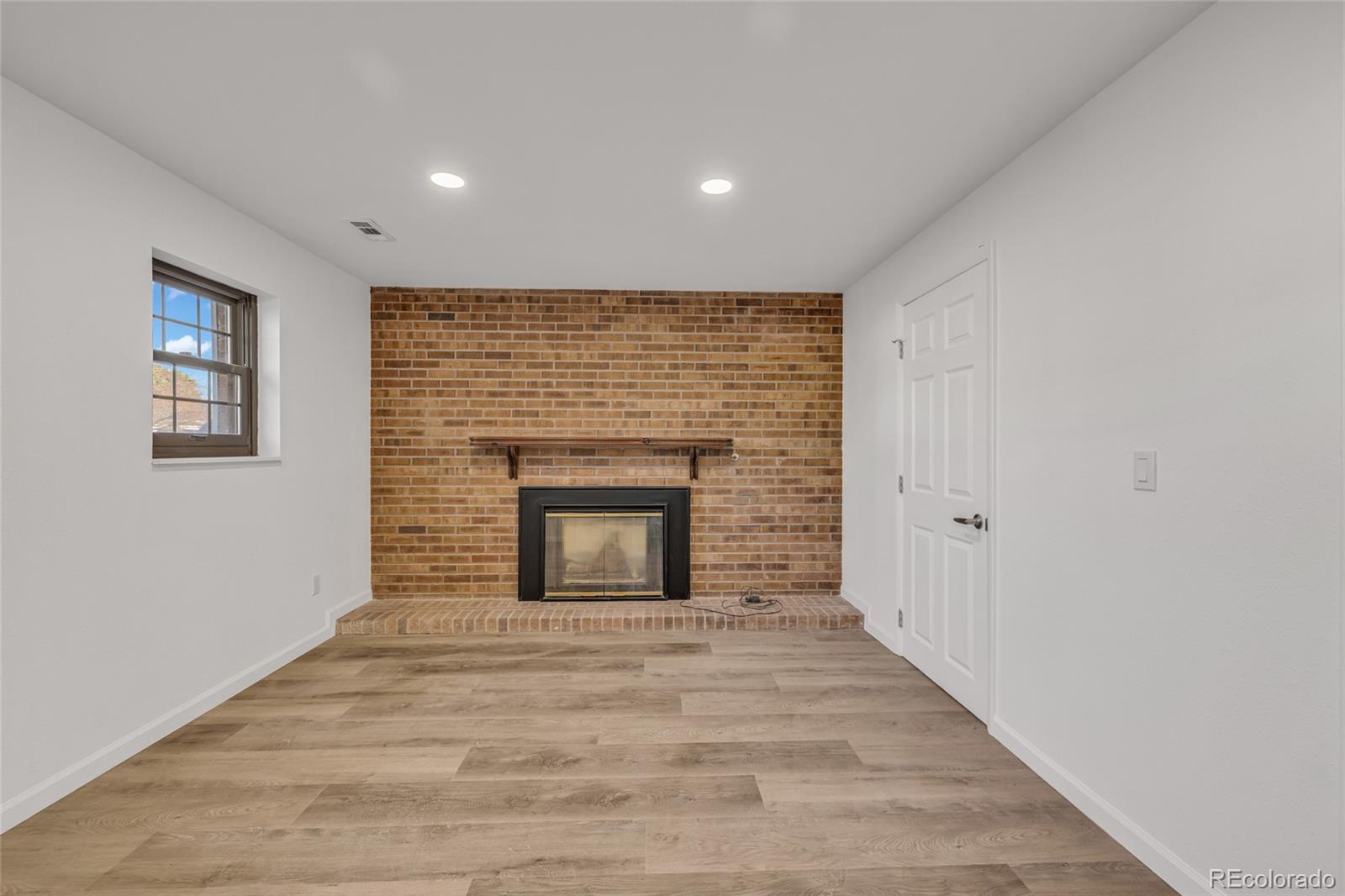 MLS Image #15 for 9409  brentwood street,broomfield, Colorado