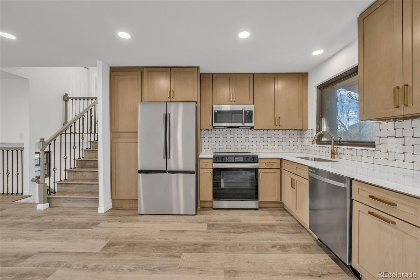 MLS Image #5 for 9409  brentwood street,broomfield, Colorado