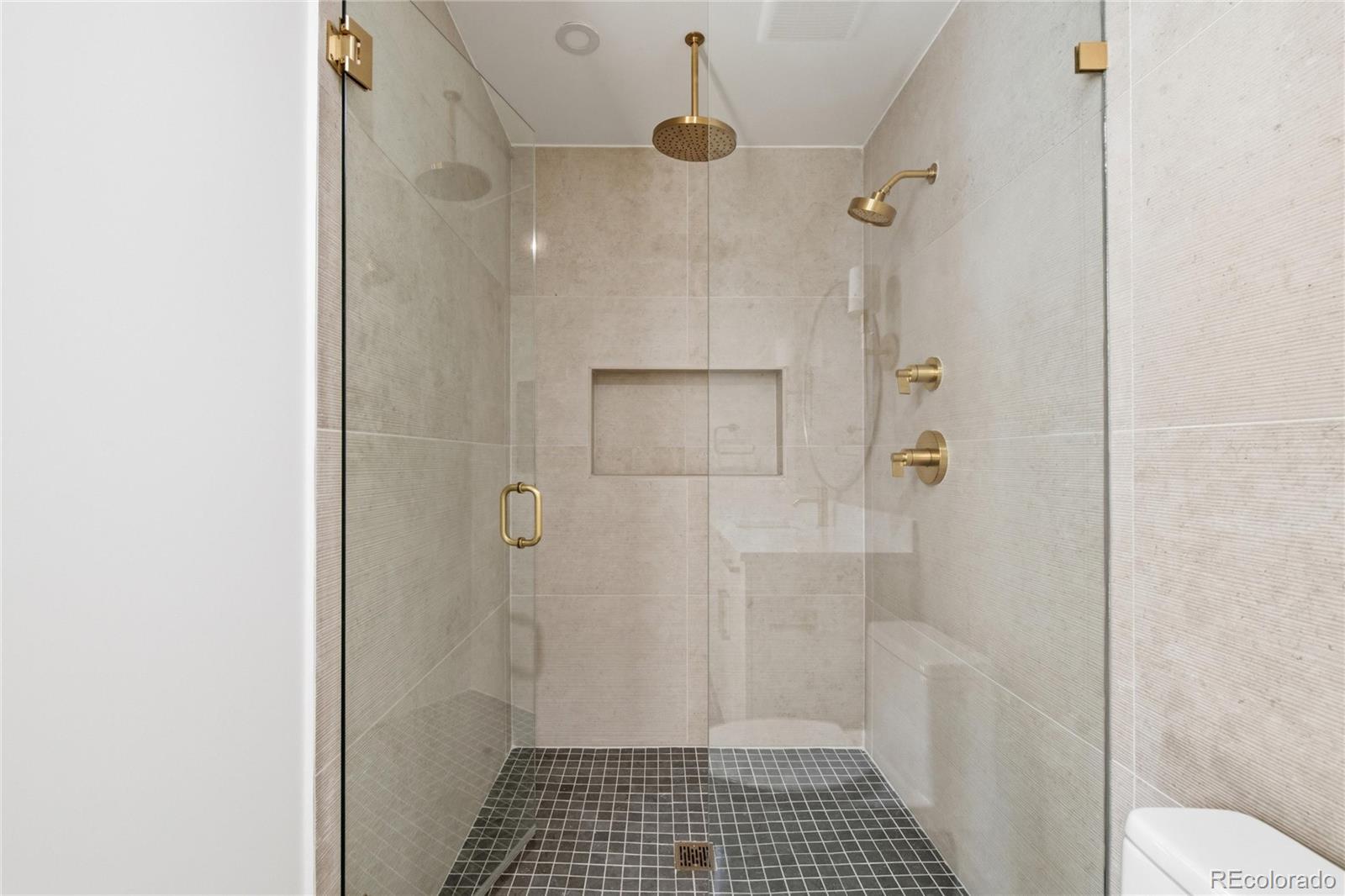 MLS Image #31 for 547 s williams street,denver, Colorado