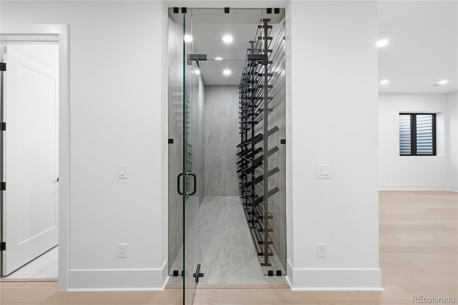 MLS Image #35 for 547 s williams street,denver, Colorado