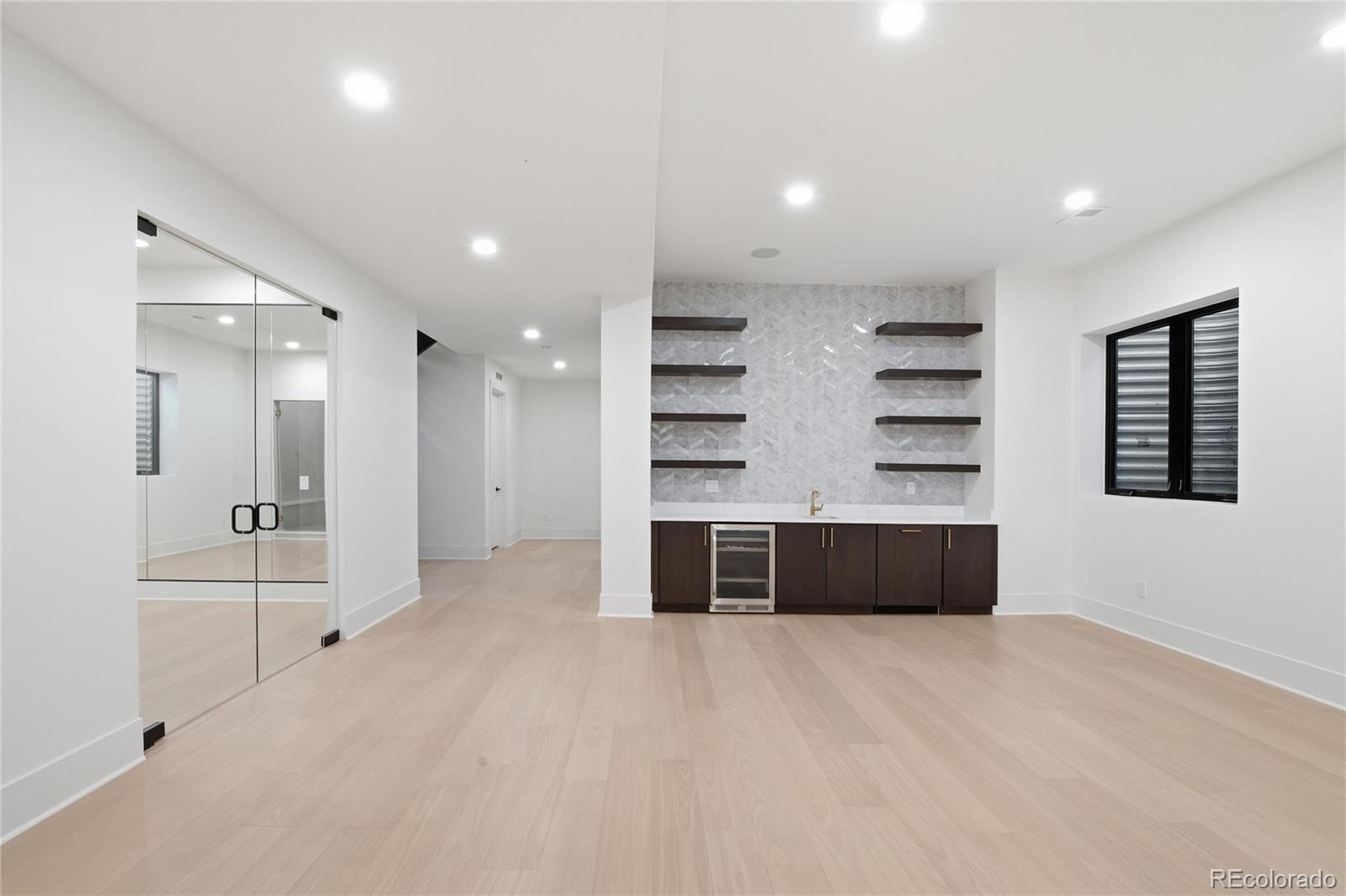 MLS Image #36 for 547 s williams street,denver, Colorado