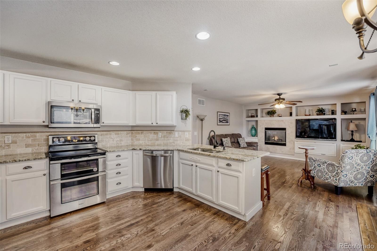 MLS Image #11 for 6086 s ukraine street,aurora, Colorado