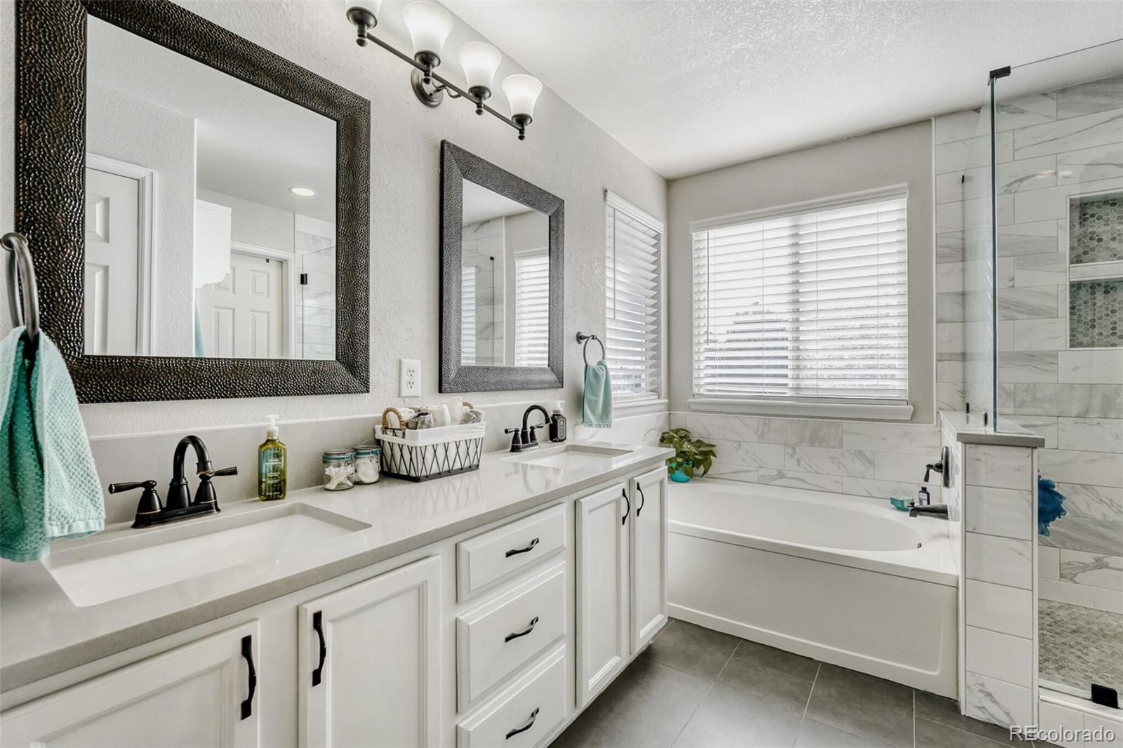 MLS Image #20 for 6086 s ukraine street,aurora, Colorado