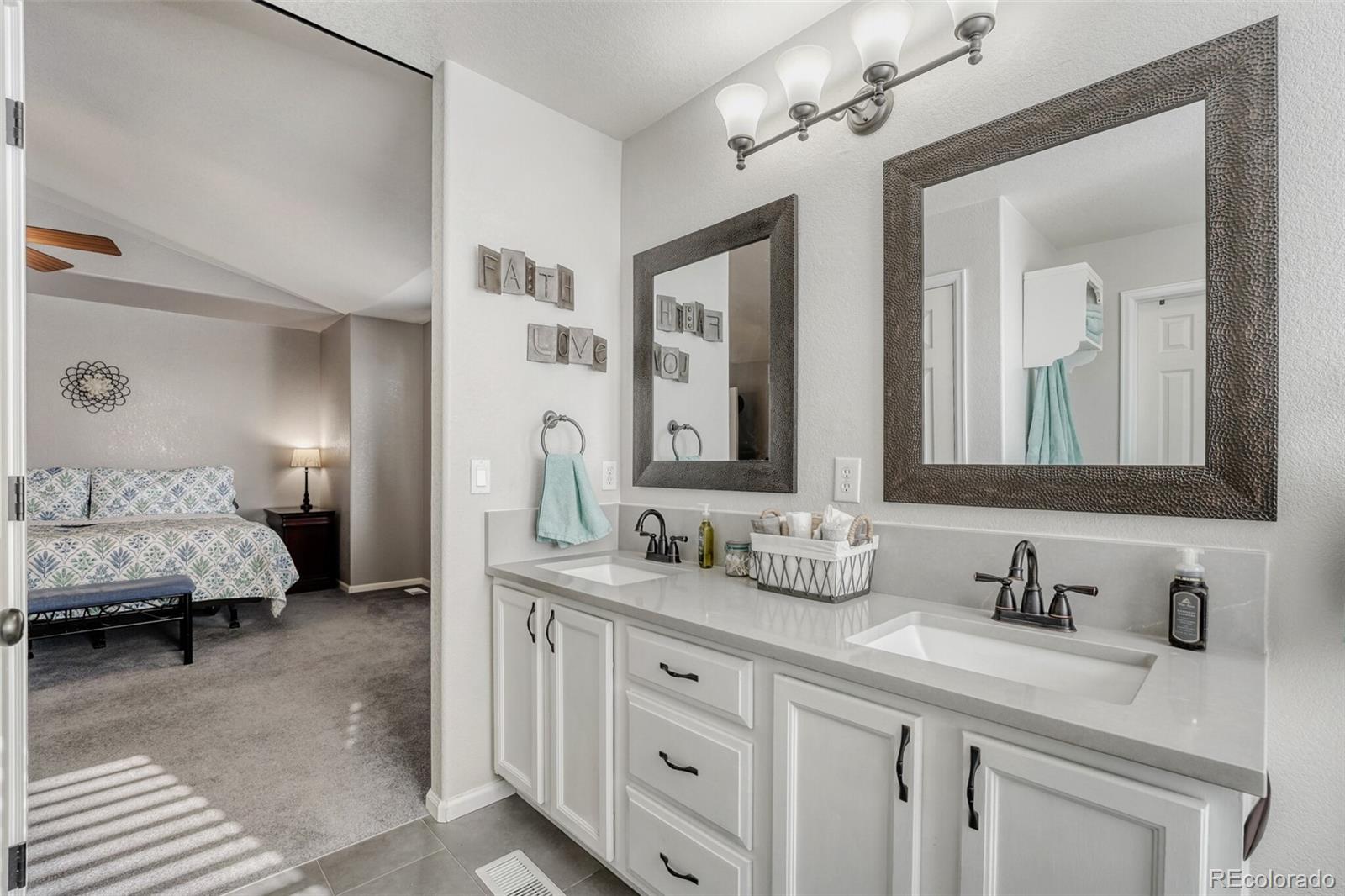 MLS Image #21 for 6086 s ukraine street,aurora, Colorado