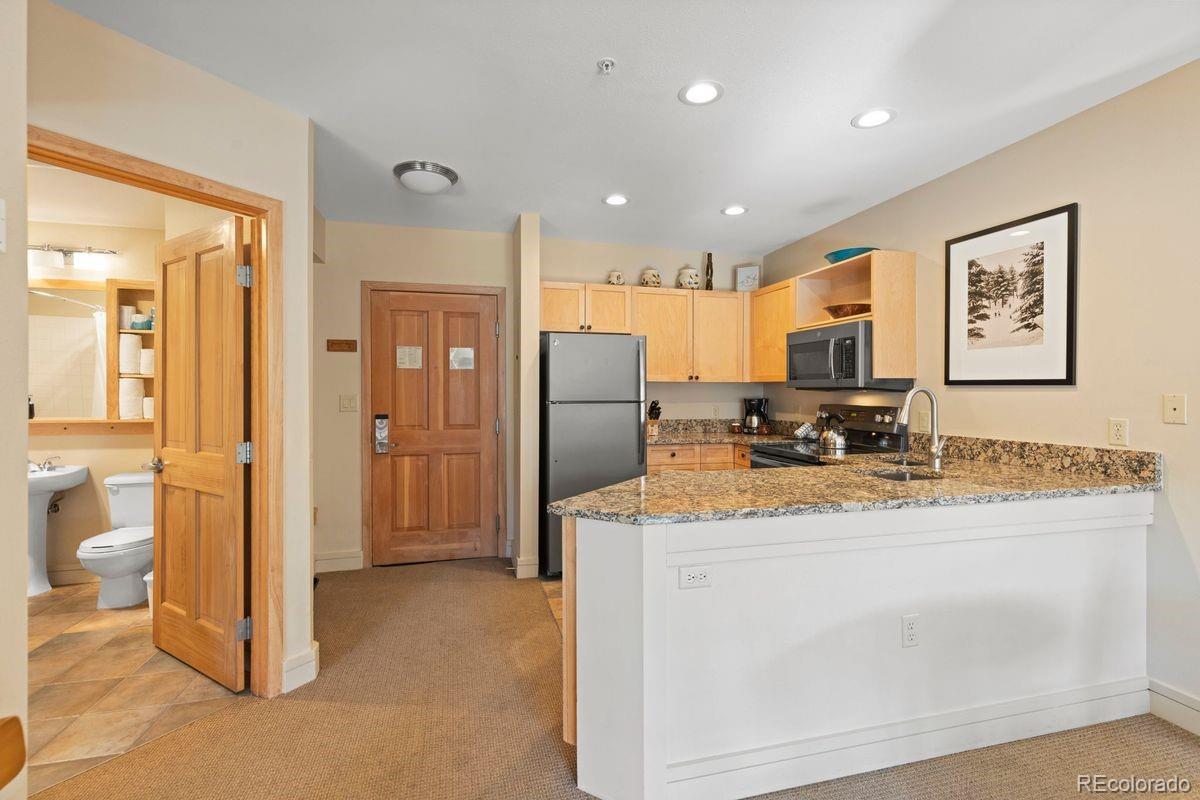 MLS Image #15 for 140  ida belle drive,dillon, Colorado