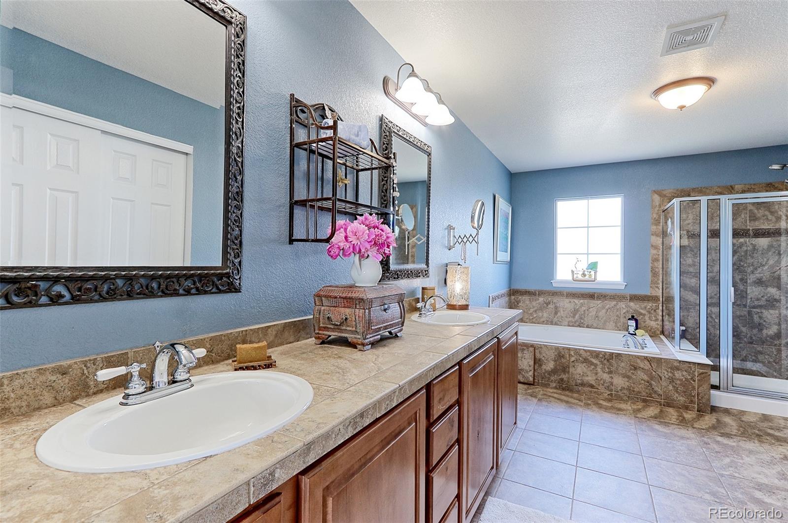 MLS Image #23 for 14641  prairie sky lane,broomfield, Colorado