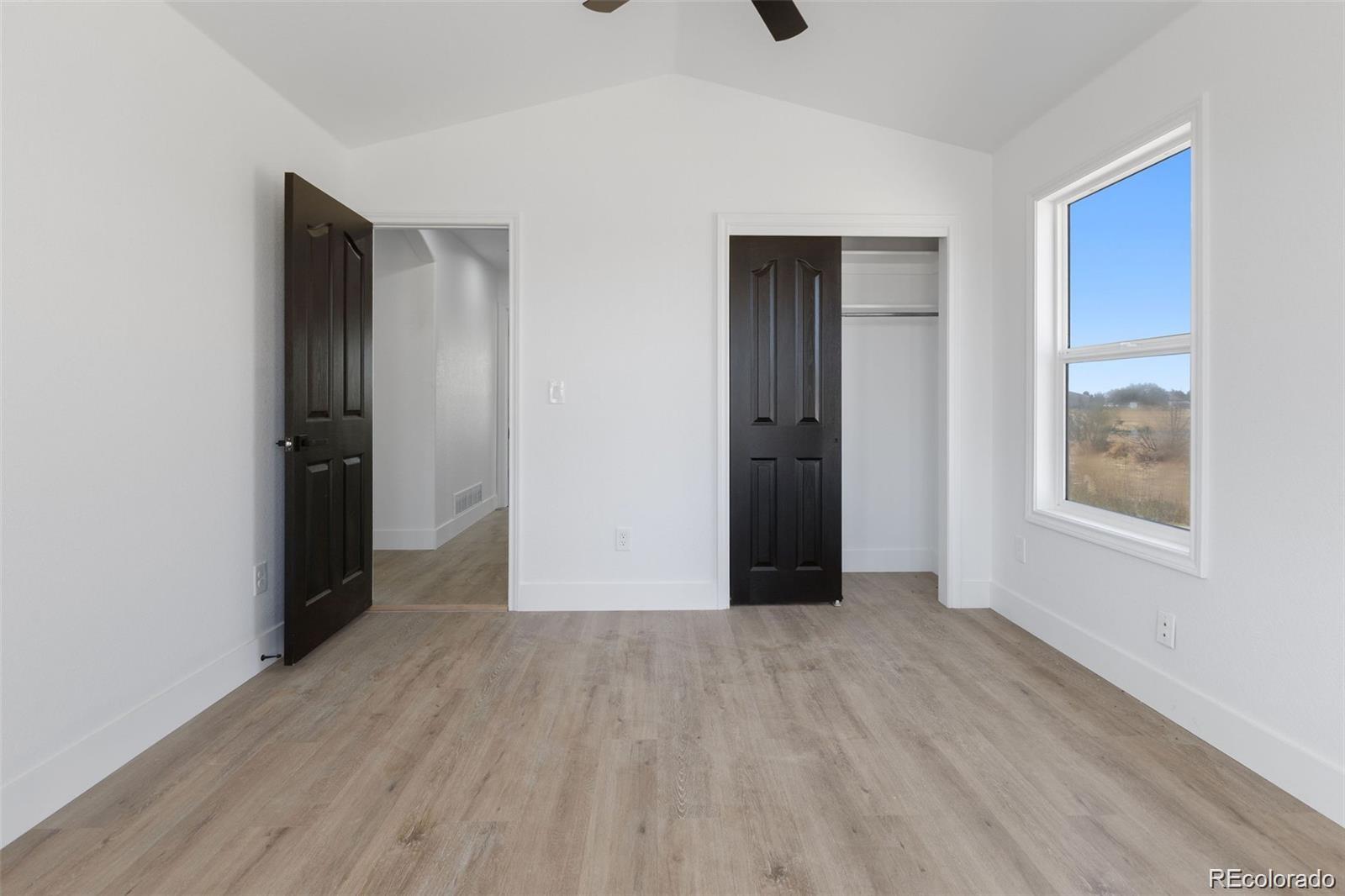 MLS Image #14 for 731  shoshone street,strasburg, Colorado