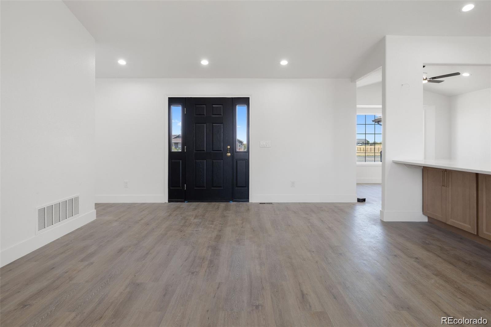 MLS Image #2 for 731  shoshone street,strasburg, Colorado