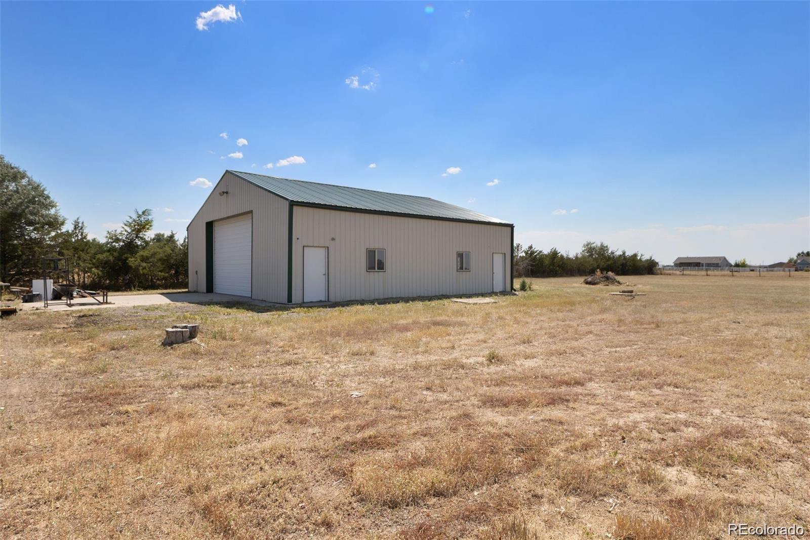 MLS Image #33 for 731  shoshone street,strasburg, Colorado
