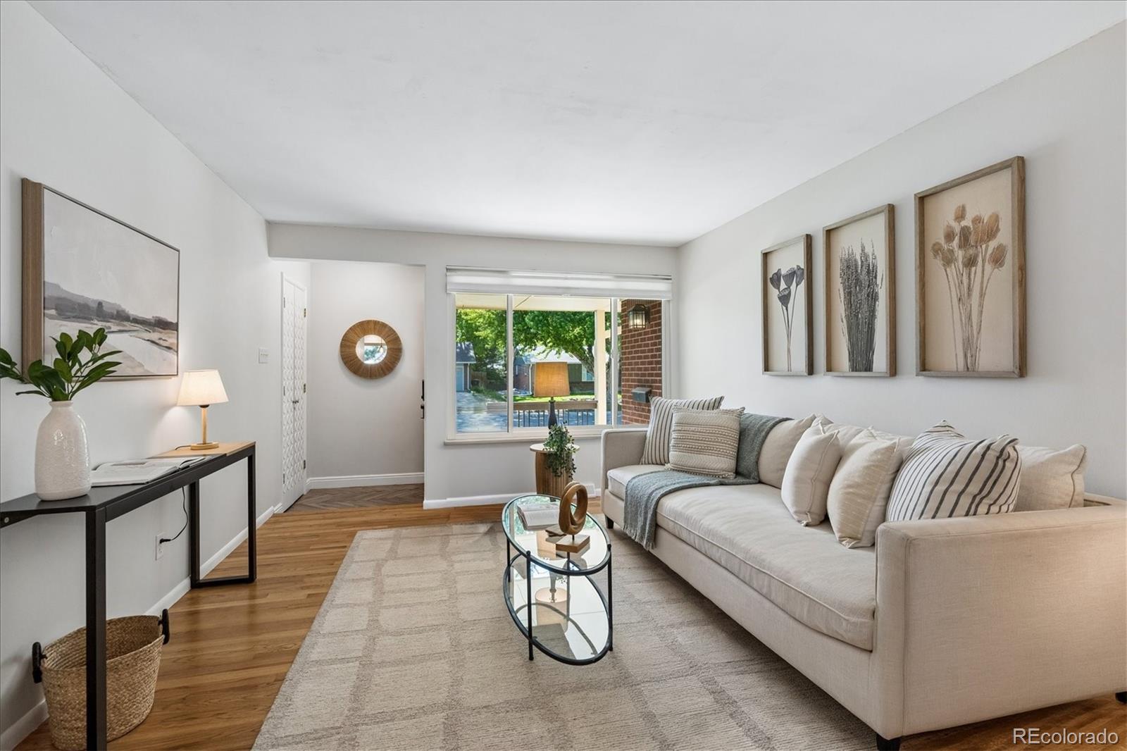 MLS Image #3 for 1366 s newport street,denver, Colorado