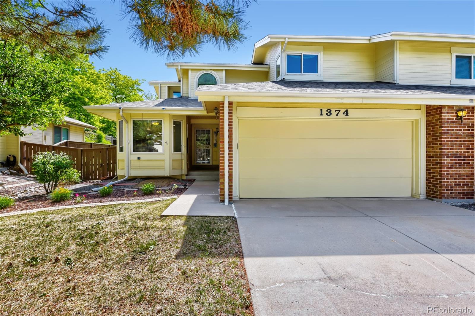 MLS Image #0 for 1374  briar circle,littleton, Colorado