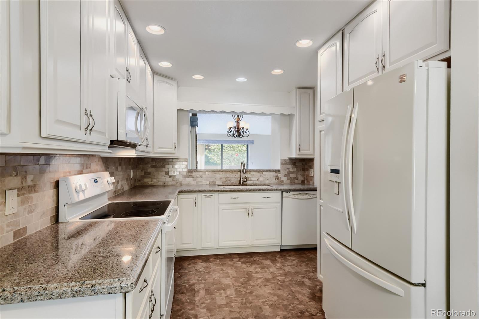 MLS Image #2 for 1374  briar circle,littleton, Colorado