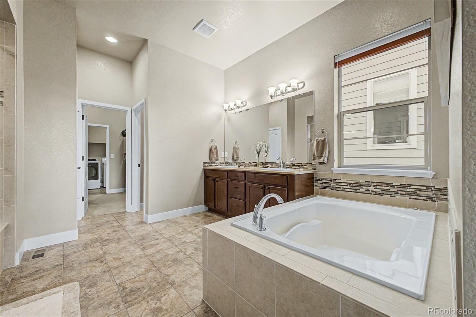 MLS Image #23 for 17659 w 94th drive,arvada, Colorado