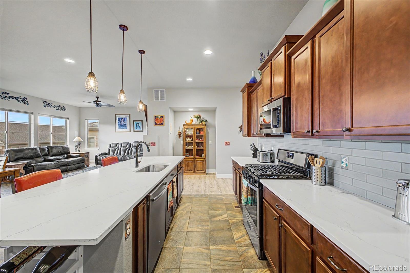 MLS Image #6 for 17659 w 94th drive,arvada, Colorado