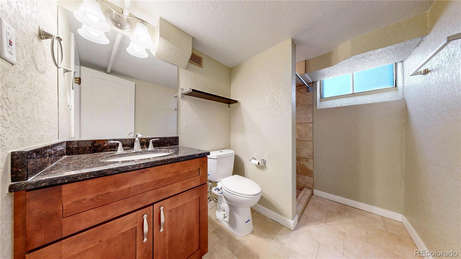 MLS Image #27 for 775  ivanhoe street,denver, Colorado