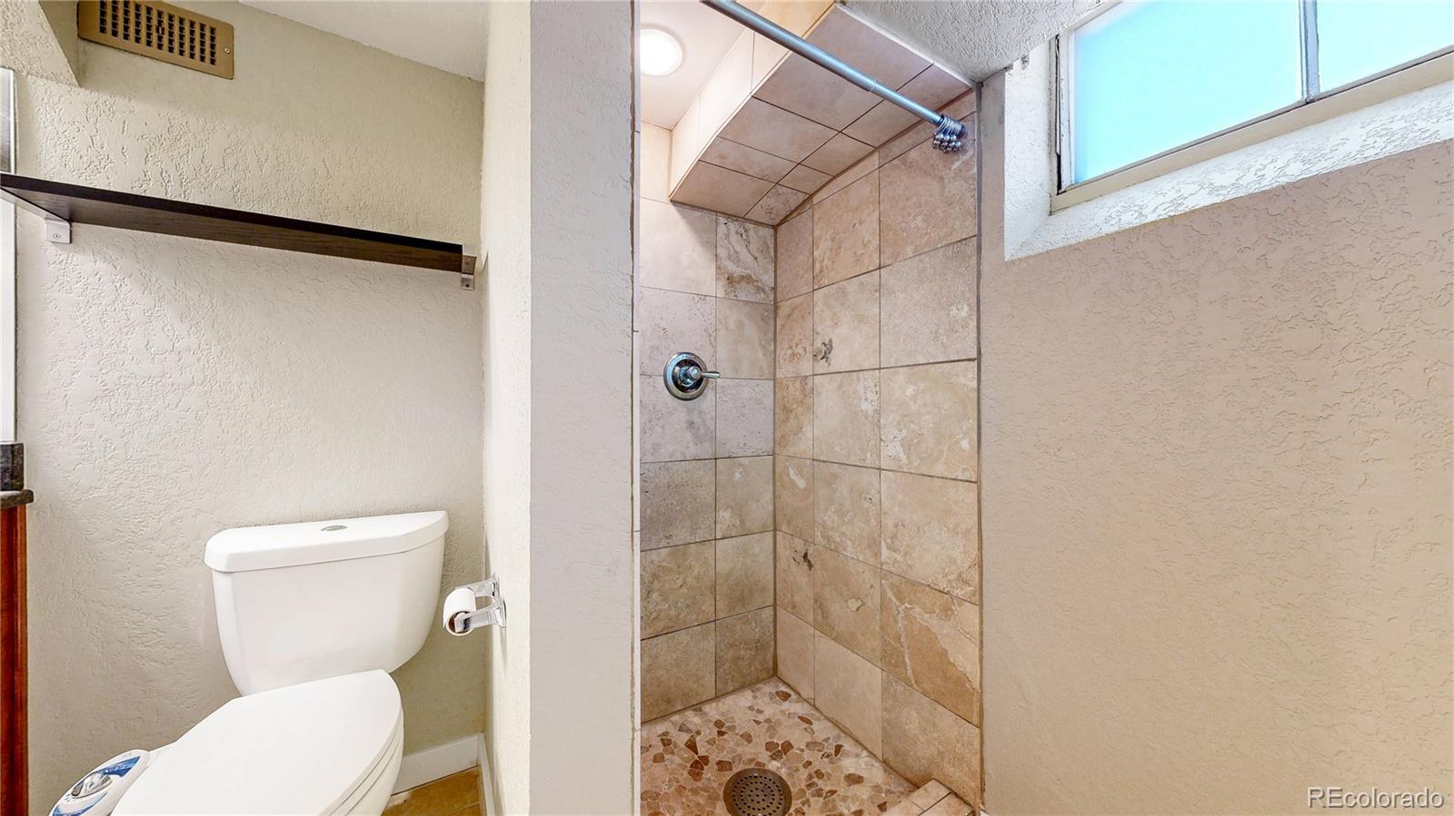 MLS Image #28 for 775  ivanhoe street,denver, Colorado