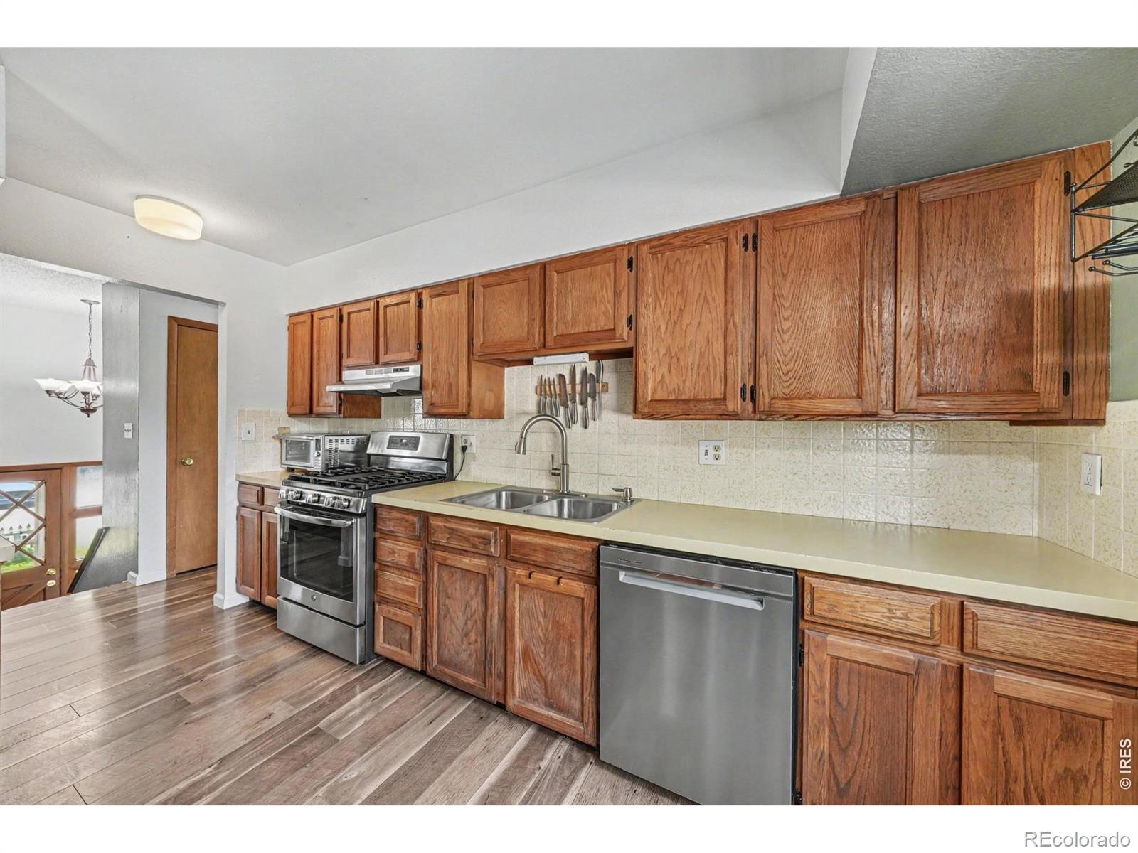 MLS Image #11 for 707 s del norte avenue,loveland, Colorado