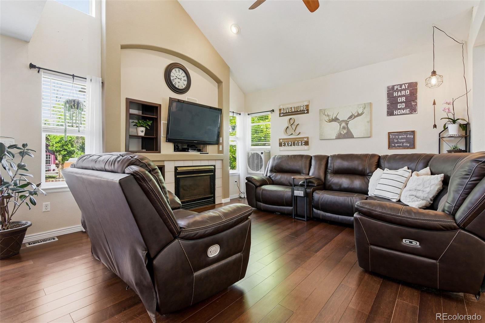 MLS Image #5 for 10417  bellaire court,denver, Colorado