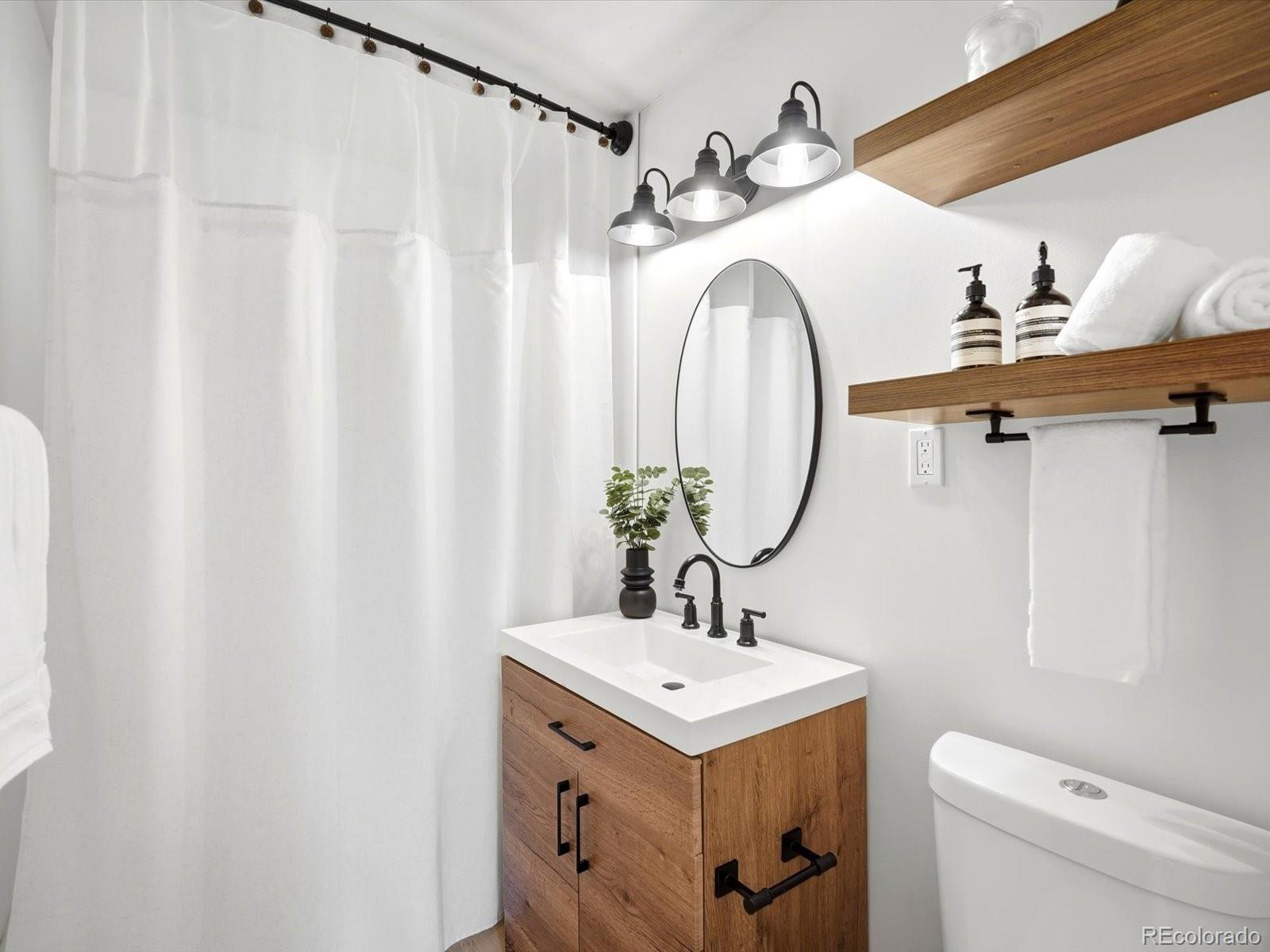 MLS Image #16 for 2256 s zenobia street,denver, Colorado