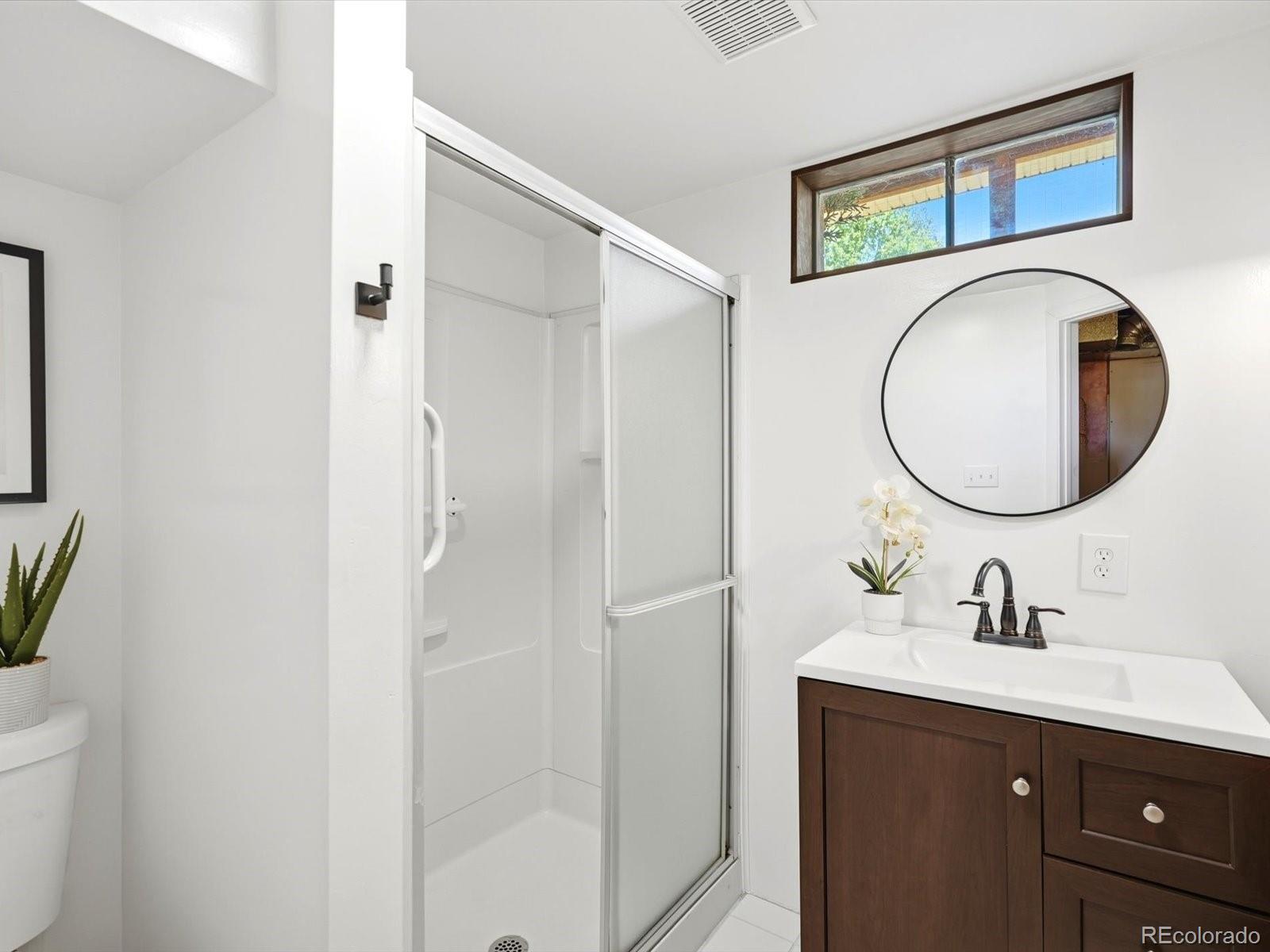 MLS Image #23 for 2256 s zenobia street,denver, Colorado