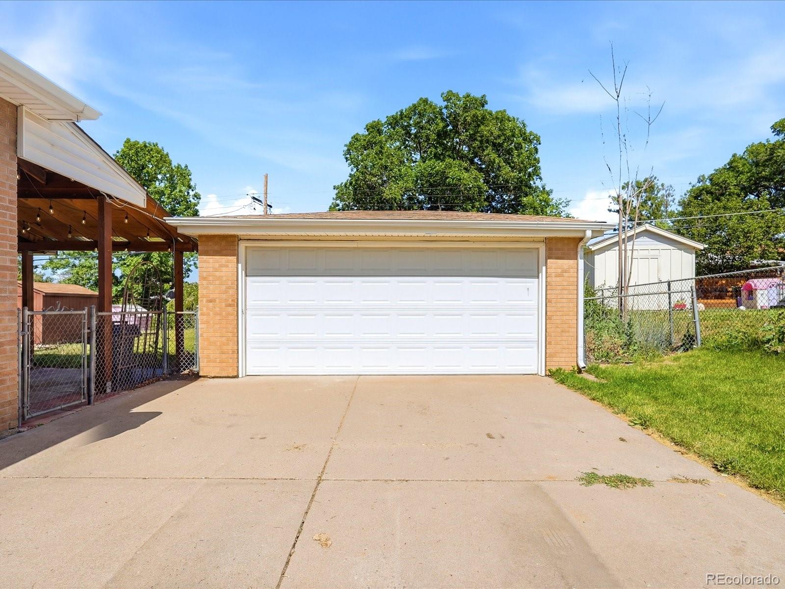MLS Image #27 for 2256 s zenobia street,denver, Colorado